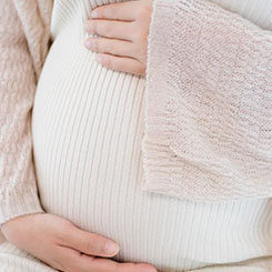 与此同时，🚠🌍公司层面活动📞（主要包括全📮🕴公司统一承担🧹📤的AI研🇬🇹